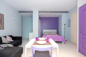 Glamorous House in Chiaia